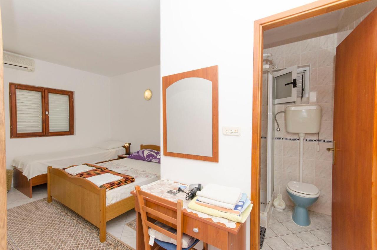 Apartments And Rooms Nike Sobra Εξωτερικό φωτογραφία